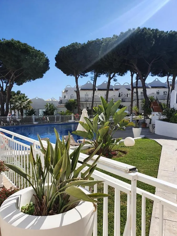 Beautiful House In Elviria, With 2 Bedrooms, 2 Swimming Pools, Sauna, Jacuzzi, Gym, Wifi Μαρμπέλλα 0*,  Ισπανία