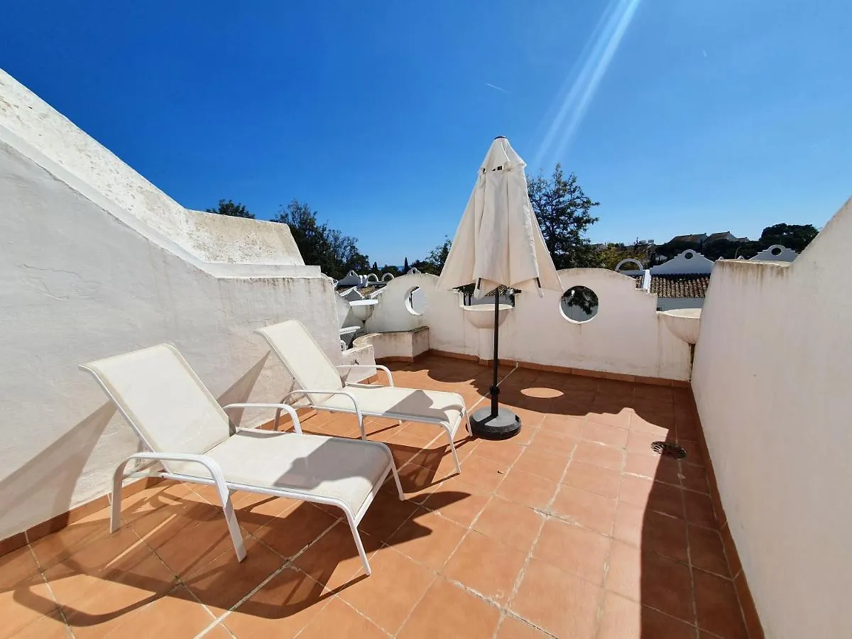 Beautiful House In Elviria, With 2 Bedrooms, 2 Swimming Pools, Sauna, Jacuzzi, Gym, Wifi Μαρμπέλλα Σπίτι διακοπών