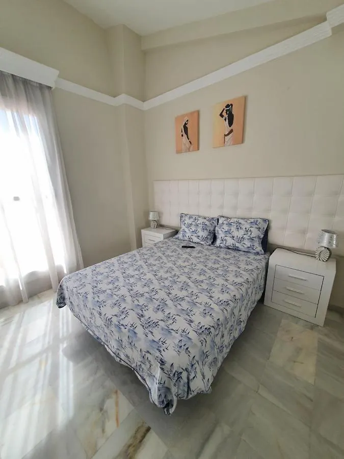 Beautiful House In Elviria, With 2 Bedrooms, 2 Swimming Pools, Sauna, Jacuzzi, Gym, Wifi Μαρμπέλλα