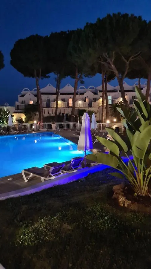 Beautiful House In Elviria, With 2 Bedrooms, 2 Swimming Pools, Sauna, Jacuzzi, Gym, Wifi Μαρμπέλλα