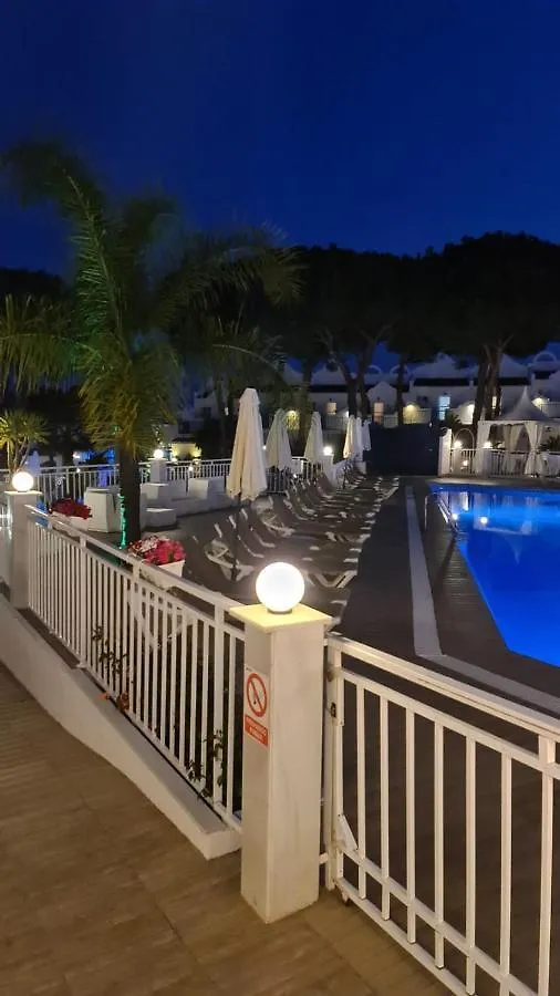 Holiday home Beautiful House In Elviria, With 2 Bedrooms, 2 Swimming Pools, Sauna, Jacuzzi, Gym, Wifi Marbella